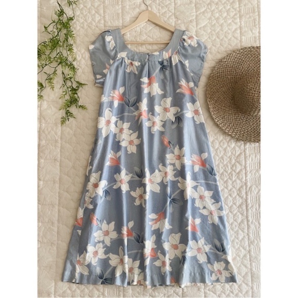 Vintage Sun Fashions Hawaiian Floral Mumu Style Dress